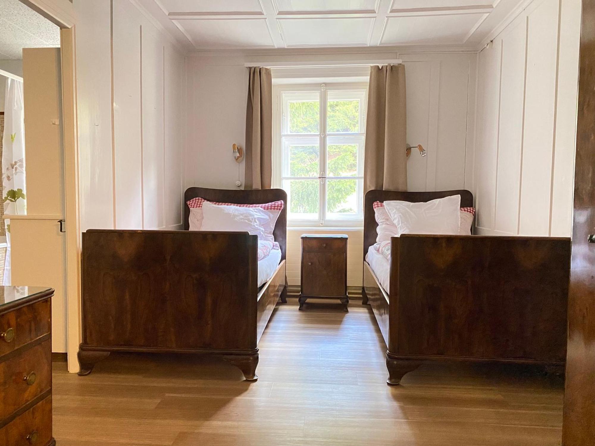 Haus La Punt, Savognin Apartment Rona Phòng bức ảnh