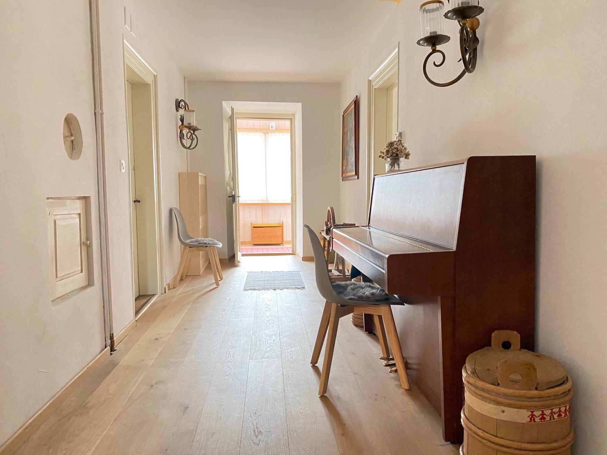 Haus La Punt, Savognin Apartment Rona Phòng bức ảnh